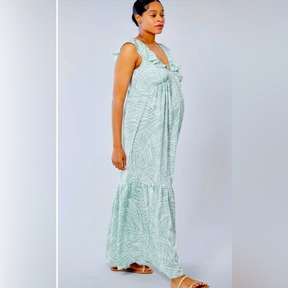 Ingrid + Isabel | The Party Maternity Flutter Dress | Medium | Sage + White - Picture 1 of 7